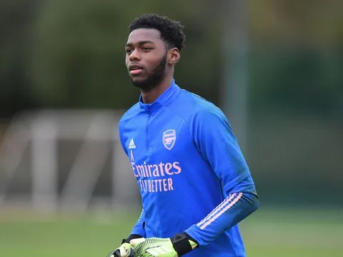 Arsenal sắp gia hạn với thủ thành tuổi teen