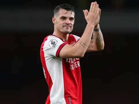 Xhaka tuyên bố cực gắt trước khả năng rời Arsenal