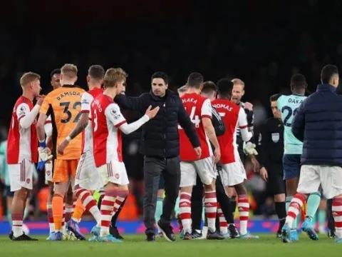 Arsenal thăng hoa, Wenger nhận xét năng lực của Arteta