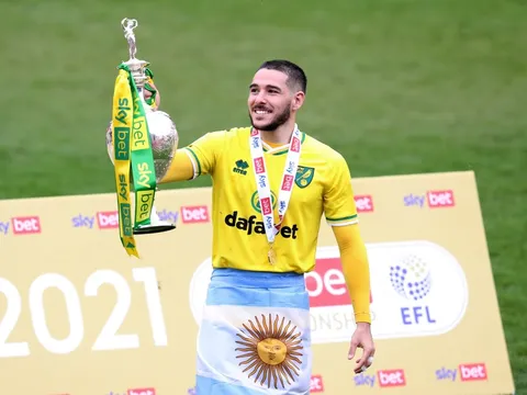 Arsenal thất bại vụ "Odegaard 2.0", Agbonlahor nói điều phũ phàng