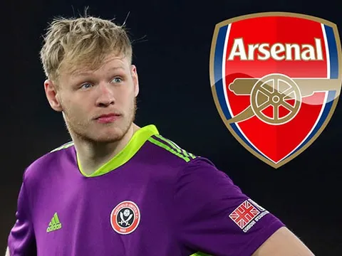 "Arsenal thật ngớ ngẩn khi mang 30 triệu mua Ramsdale"
