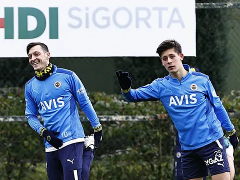 Arsenal tiếp cận Ozil 2.0, giá 25 triệu bảng