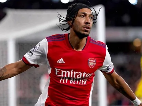 Arsenal tịt ngòi 4 trận, Arteta trả lời 2 câu hỏi về Aubameyang