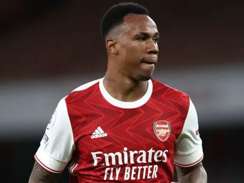 "Nhiều CLB tiếp cận nhưng tôi chỉ muốn khoác áo Arsenal"