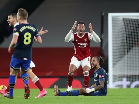 Arsenal và 11 thống kê 'đáng sợ' sau khởi đầu tệ hại ở EPL 2020/21