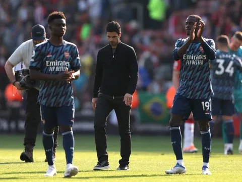 Arsenal phải cân nhắc sa thải Arteta