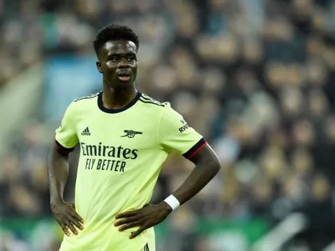Arteta cảnh báo về Bukayo Saka