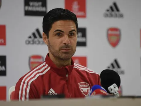 Arteta lăm le vị trí thứ 3 của Chelsea