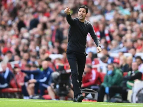 Arteta nổi điên với Odegaard