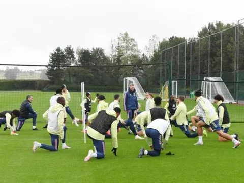 Arteta phải loại hai cầu thủ đội một trước ngày 20 tháng 10
