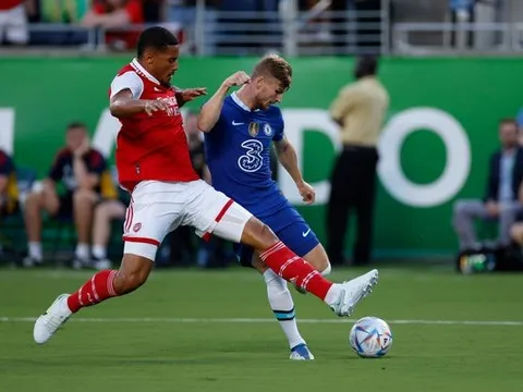 Arteta ra quyết định thẳng thắn với Saliba