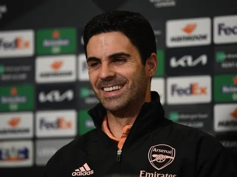 Bị ấn tượng, Arteta giục Arsenal mua 'ma tốc độ' Bundesliga