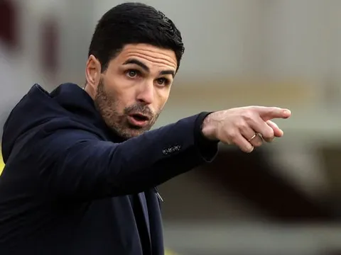 Arteta tiết lộ vì sao Arsenal chưa xúc tiến thương vụ thứ 4