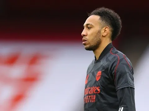 Aubameyang dự bị, Mourinho nói luôn 1 câu
