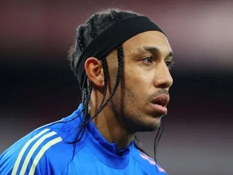 Aubameyang nối gót Ozil? Arteta có câu trả lời