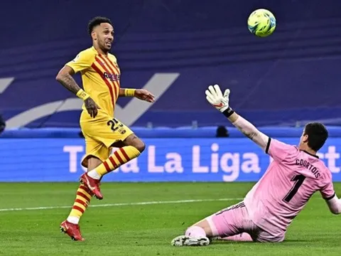 Aubameyang thăng hoa tại Barca, Mikel Arteta không việc gì phải hối hận