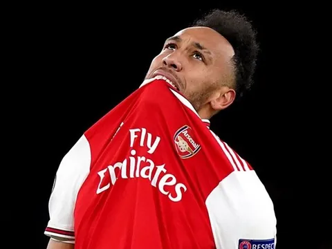 Aubameyang sa sút ra sao từ khi gia hạn với Arsenal?