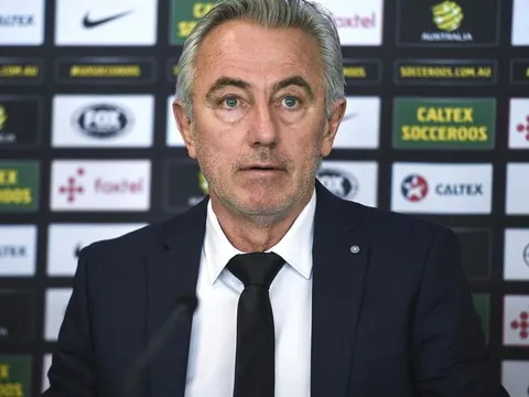 Vừa thua Việt Nam, HLV UAE đã gửi lời khuyên cho HLV tuyển Hà Lan