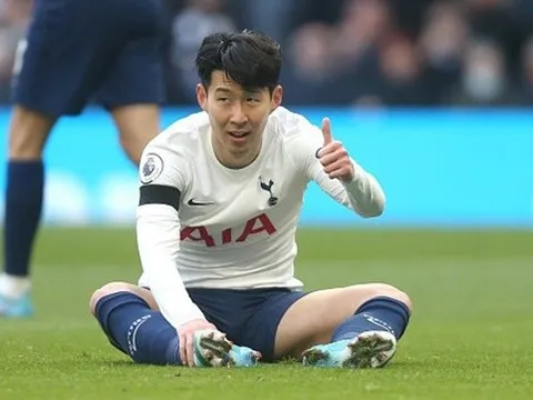 Son Heung-min bị chế nhạo vì ăn vạ