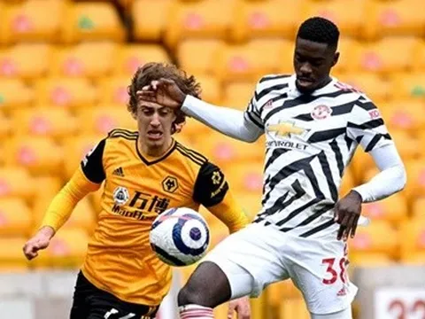 Sao Man United chói sáng trước Wolves