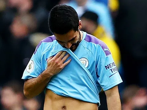 Bại trận, fan Man City tức điên: "Quá tệ hại, cậu ta cần biến đí"