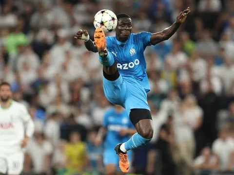 Người M.U tỏ thái độ khi nhận thất bại ở Champions League