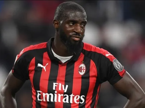 Bakayoko sắp bị trả về Chelsea