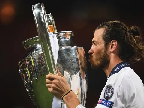 Mourinho gọi điện cho Gareth Bale