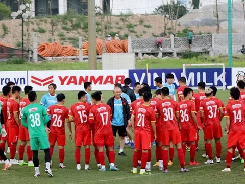 Báo Hàn tin ĐT Việt Nam sẽ giành vé đi tiếp, UAE mơ soán ngôi