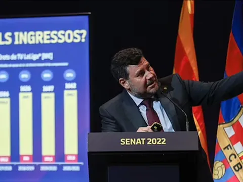 'Cần 500 triệu euro để giải cứu Barcelona'