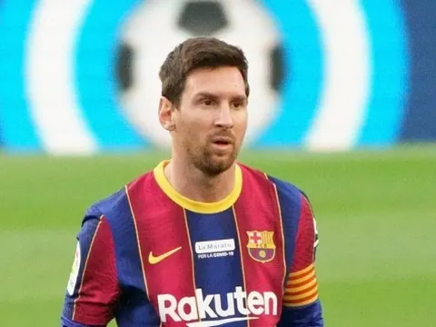 Barca chúc mừng sinh nhật và chờ đợi cái gật đầu từ Messi