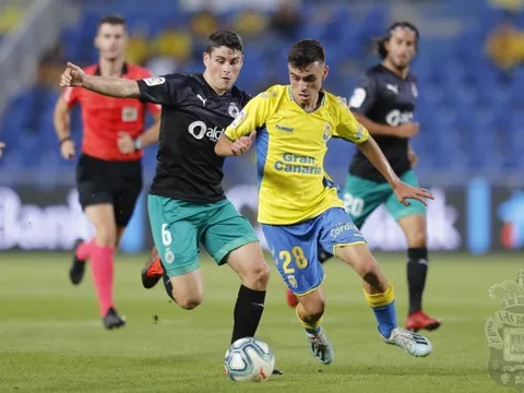 Barca đánh bại 3 "đại gia" NHA, giành lấy "Xavi mới" về Camp Nou