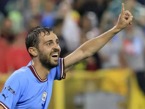 Barca dồn sức nổ thêm 1 bom tấn