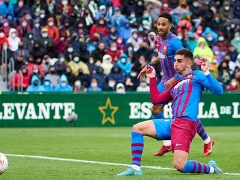 Barca lội ngược dòng, người hùng khẳng định sự thật dưới thời Xavi