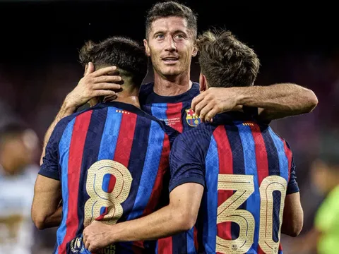 Barca mạo hiểm thế nào khi kích hoạt đòn bẩy tài chính