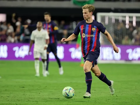 Barca muốn 'xù' lương nợ De Jong, sếp lớn bóng đá TBN - Hà Lan vào cuộc