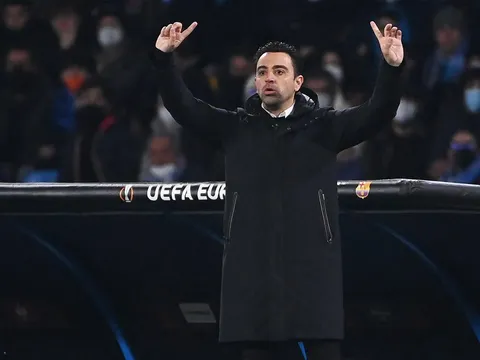 Barca quyết tưởng thưởng Xavi bằng tân binh đến từ Chelsea