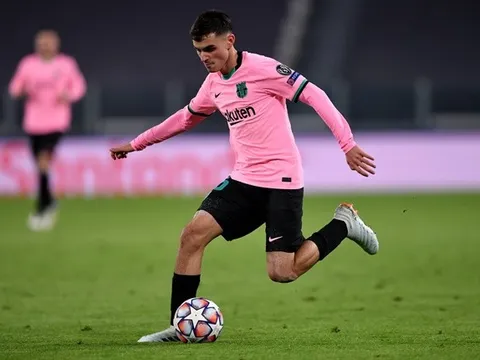 Tăng 4kg, 'thảm họa' Barca bị đàn em tại sân Camp Nou chiếm suất