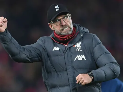 Bất bại như Arsenal, Liverpool làm được không?