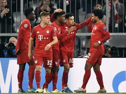 Bayern làm nên lịch sử nhưng phải dè chừng một điều tồi tệ