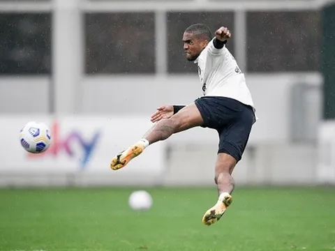 Bayern chớp nhoáng, "yêu lại lần 2" với "máy chạy thần tốc"