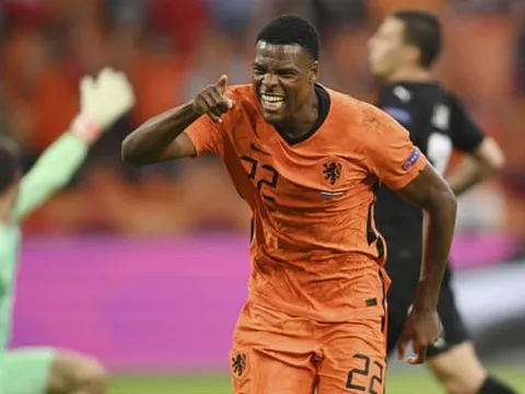 Bayern liên hệ Raiola, hỏi mua hậu vệ góp công 5/5 bàn thắng của Hà Lan tại EURO