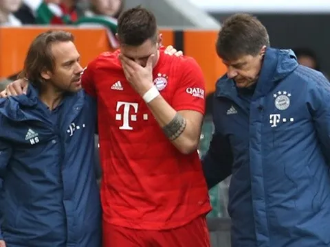 'Trung vệ thép' chấn thương dài hạn, 'Sếp lớn' Bayern khẳng định 1 điều chắc nịch