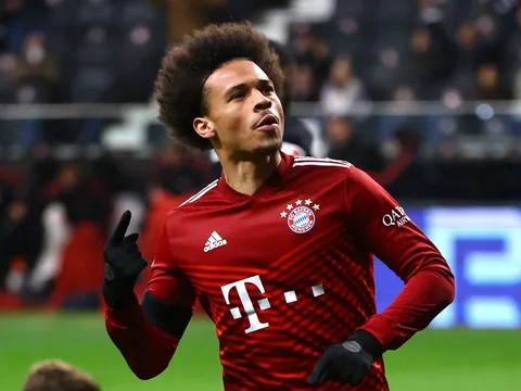 Bayern tạo khoảng cách 9 điểm với Dortmund