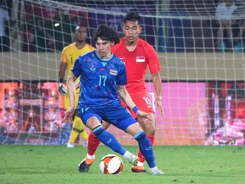 Hủy diệt Singapore, U23 Thái Lan đòi lại ngôi đầu bảng