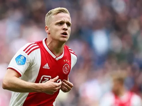 Vừa đến M.U, Van de Beek đã nói về khả năng quay lại Ajax