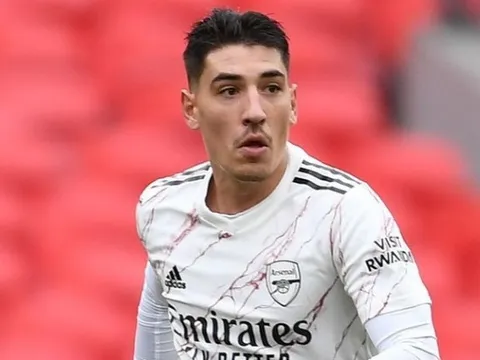 Arsenal dự chi 25 triệu bảng cho người thay thế Bellerin