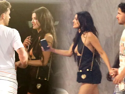 Sao Chelsea hẹn hò người mẫu nóng bỏng