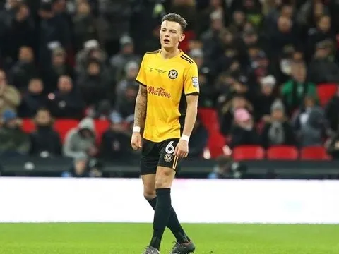 "Man Utd đúng đắn nếu thâu tóm bộ đôi này"
