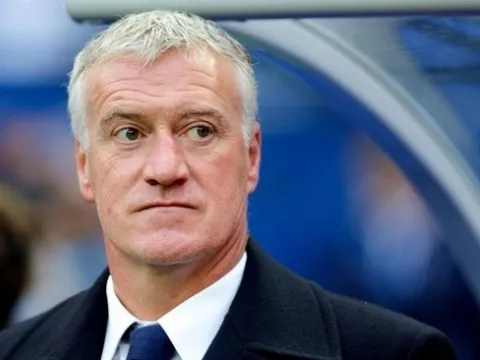 Bênh vực trò cưng, HLV tuyển Pháp chỉ trích thẳng Ronald Koeman